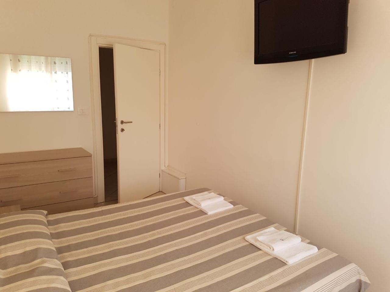 Sottomarina Beach Apartment Chioggia Eksteriør bilde